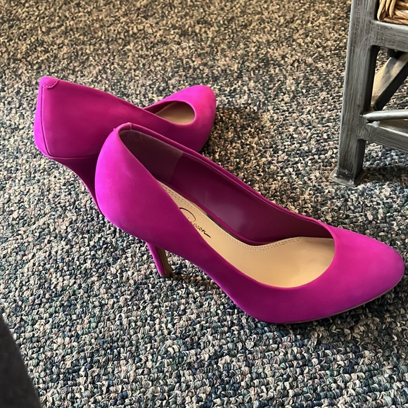 Jessica Simpson - Ariva - Twilight Magenta - Picture 2 of 4